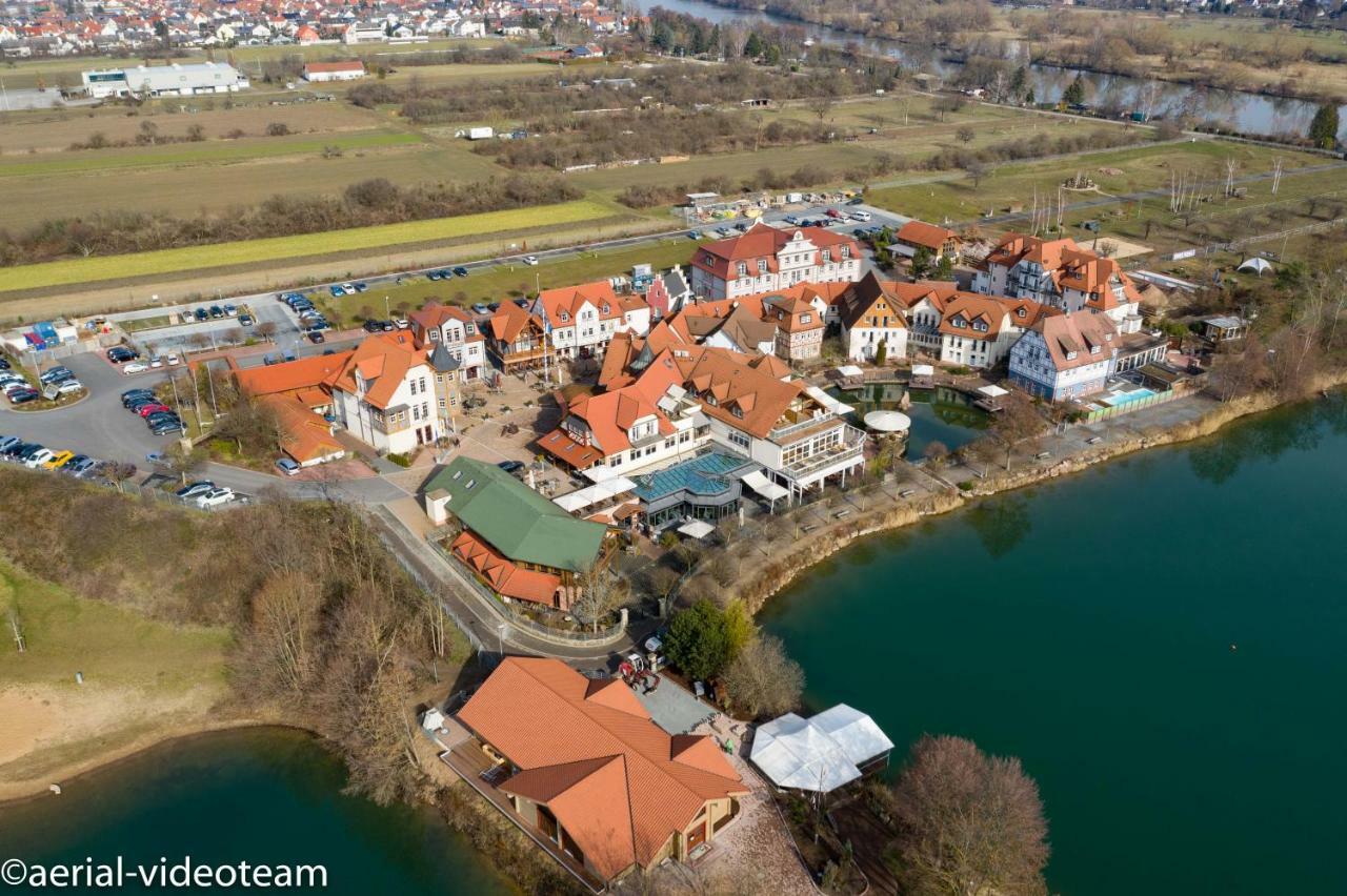 Seehotel Niedernberg - Das Dorf Am See Exteriér fotografie