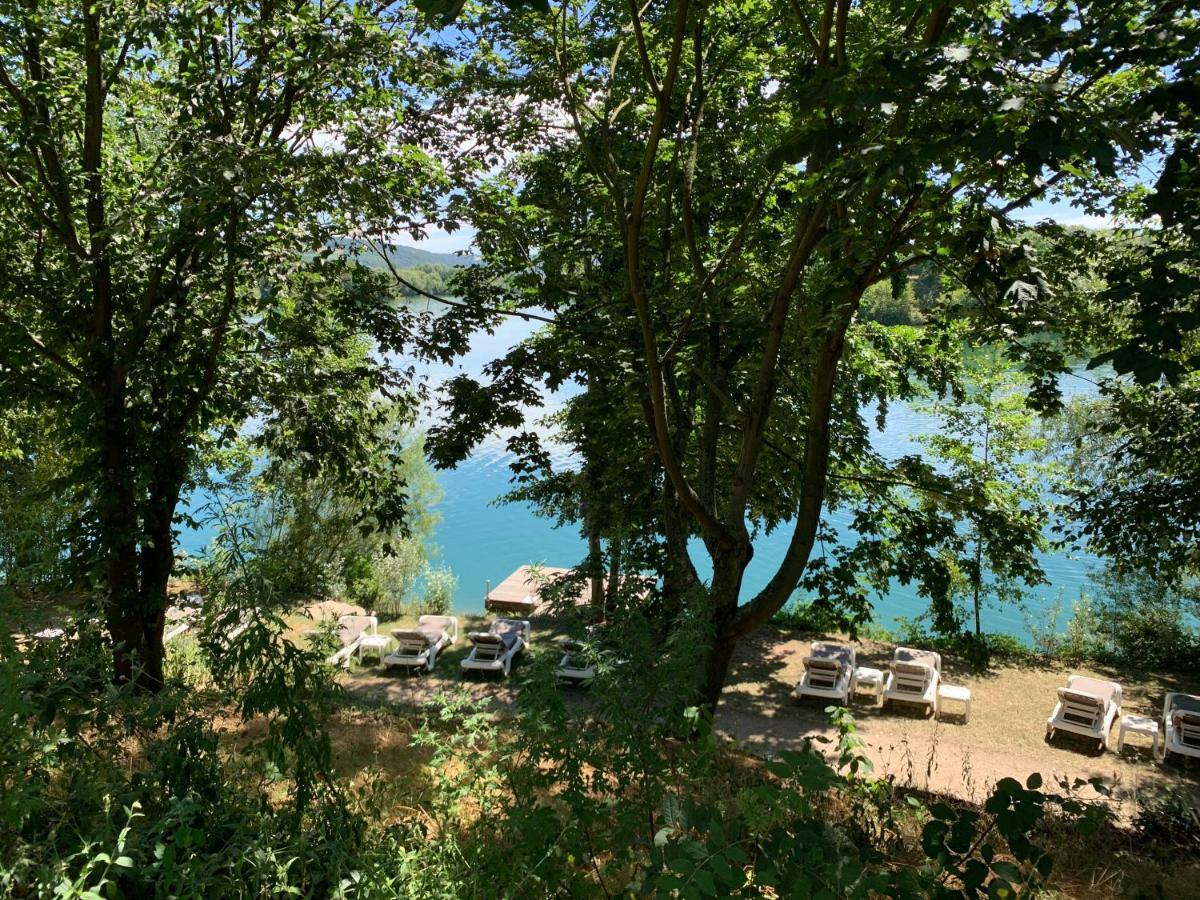 Seehotel Niedernberg - Das Dorf Am See Exteriér fotografie